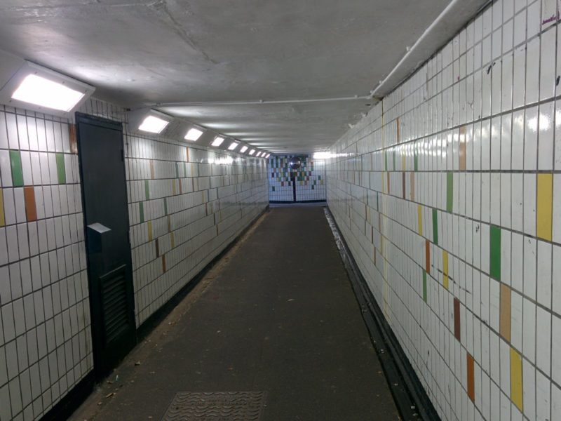 1609-477-london-loop-16-a1-subway